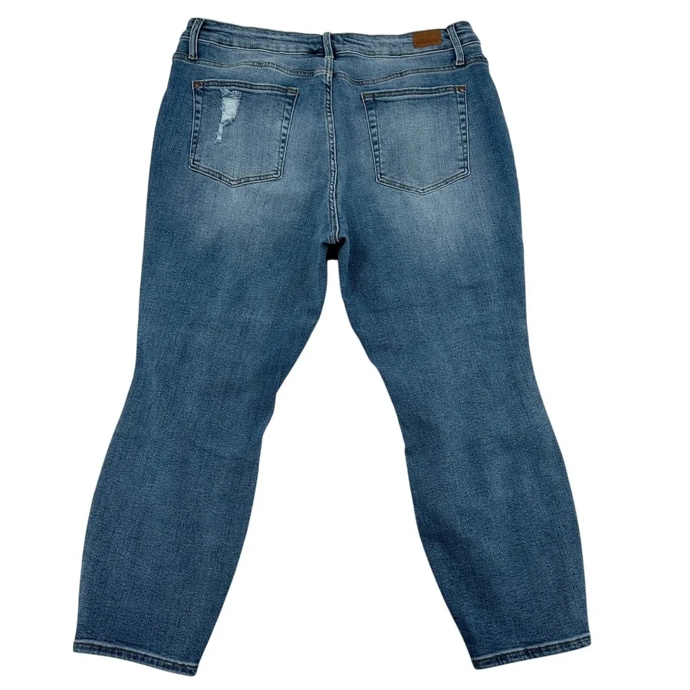 Judy Blue Jeans Relaxed Fit Distressed Blue Denim Crop Pants Y2K Women's 20W
